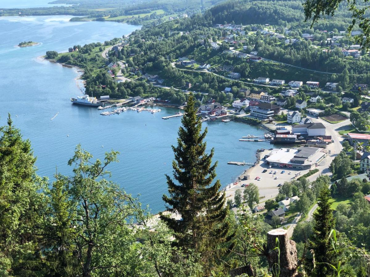 Aaroybukt Guesthouse Aroybukta Eksteriør billede
